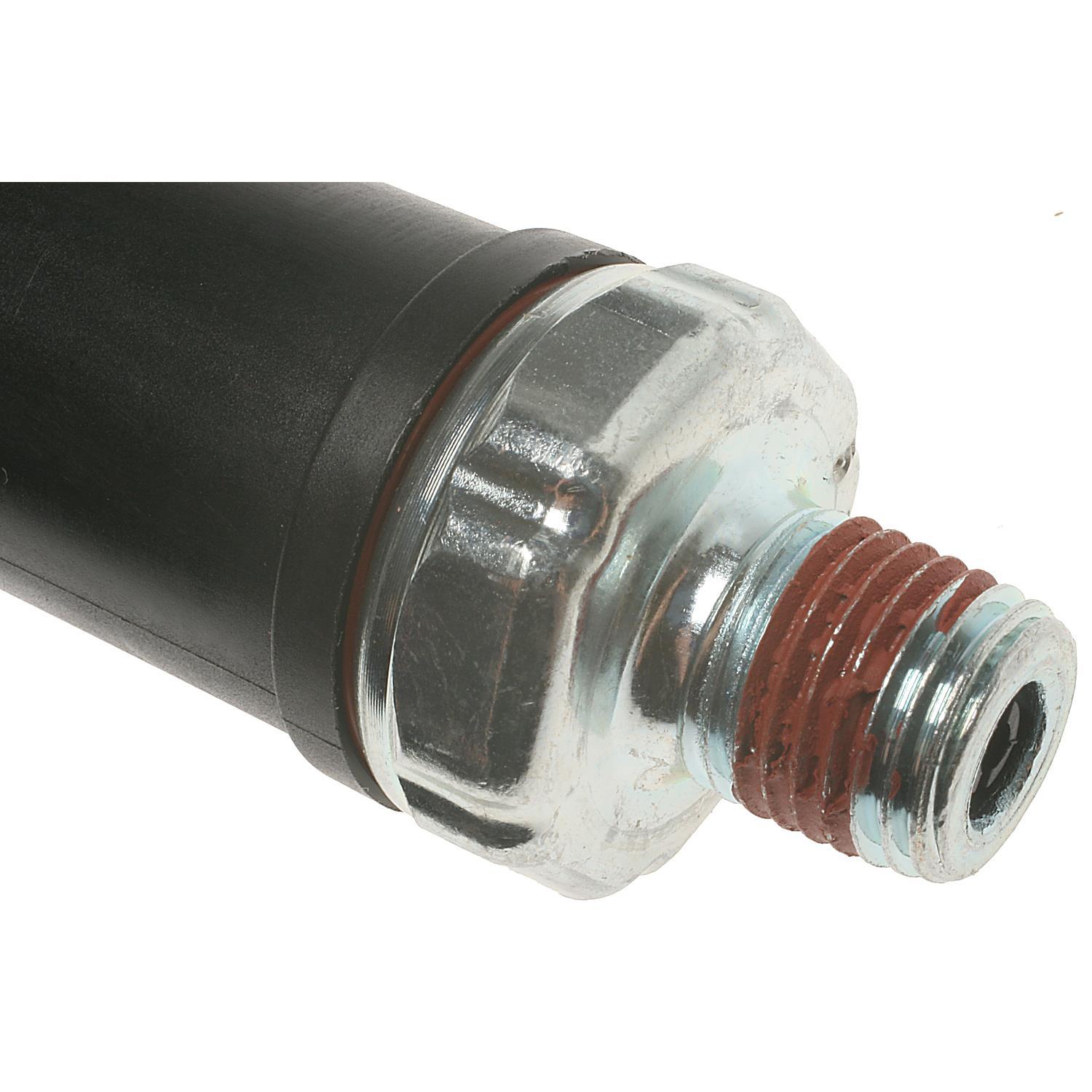 Standard Motor Products PS231 Engine Oil Pressure Switch product image 1 of 3