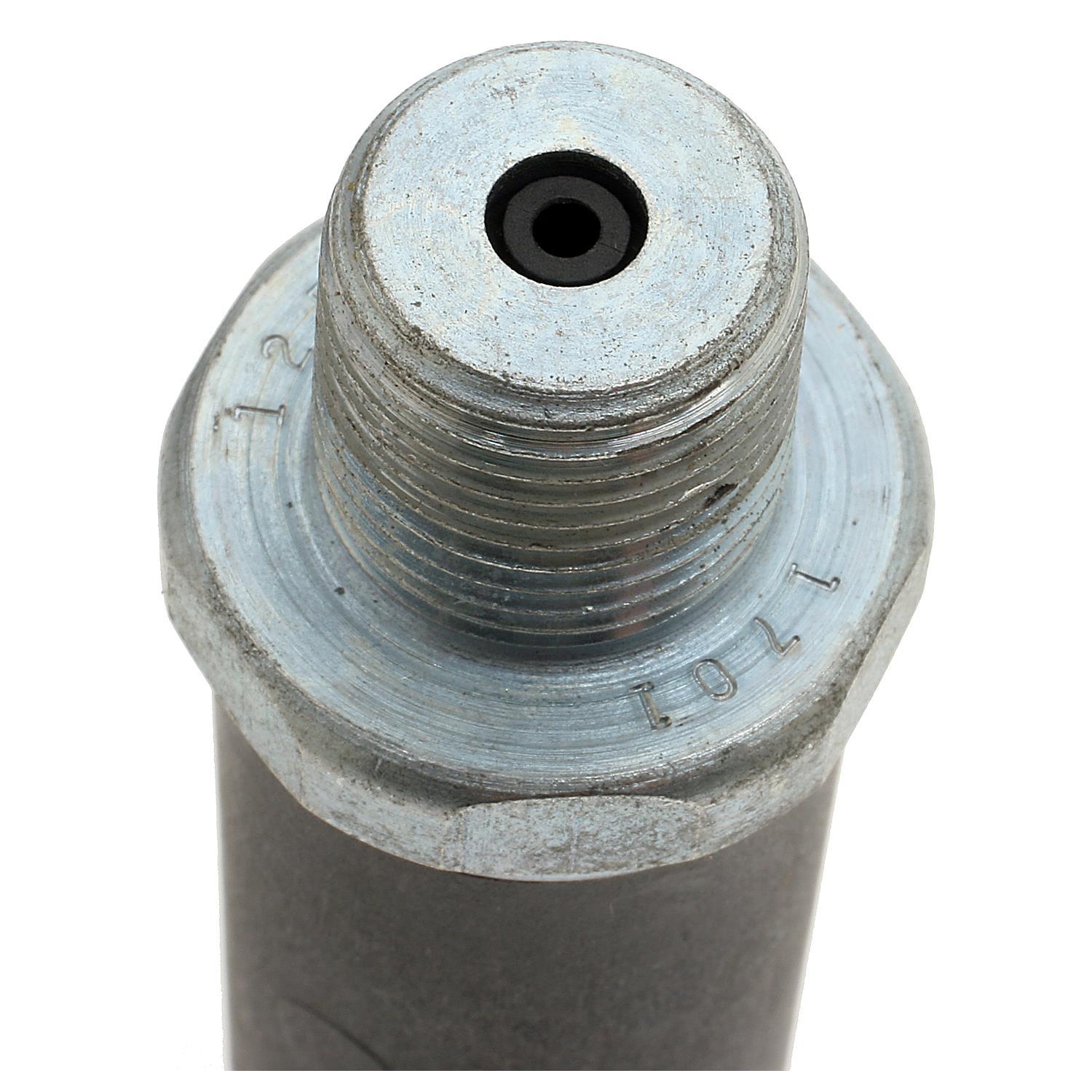 Standard Motor Products PS301 - Engine Oil Pressure Switch Standard Motor Products PS301 Engine Oil Pressure Switch product image 1 of 3