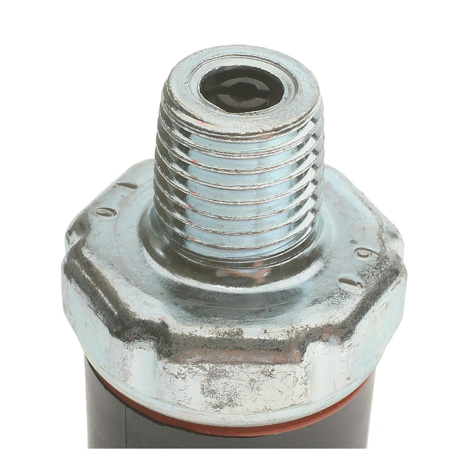Standard Motor Products PS304 - Engine Oil Pressure Switch Standard Motor Products PS304 Engine Oil Pressure Switch product image 1 of 3