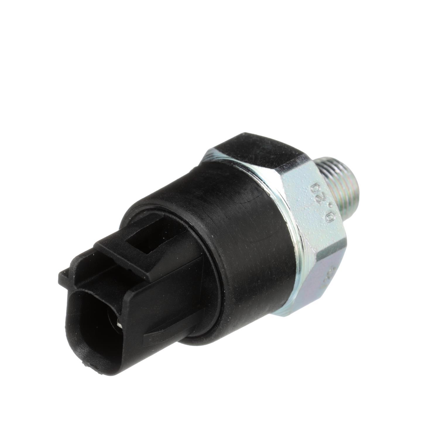 Standard Motor Products PS305 - Engine Oil Pressure Switch Standard Motor Products PS305 Engine Oil Pressure Switch product image 1 of 4