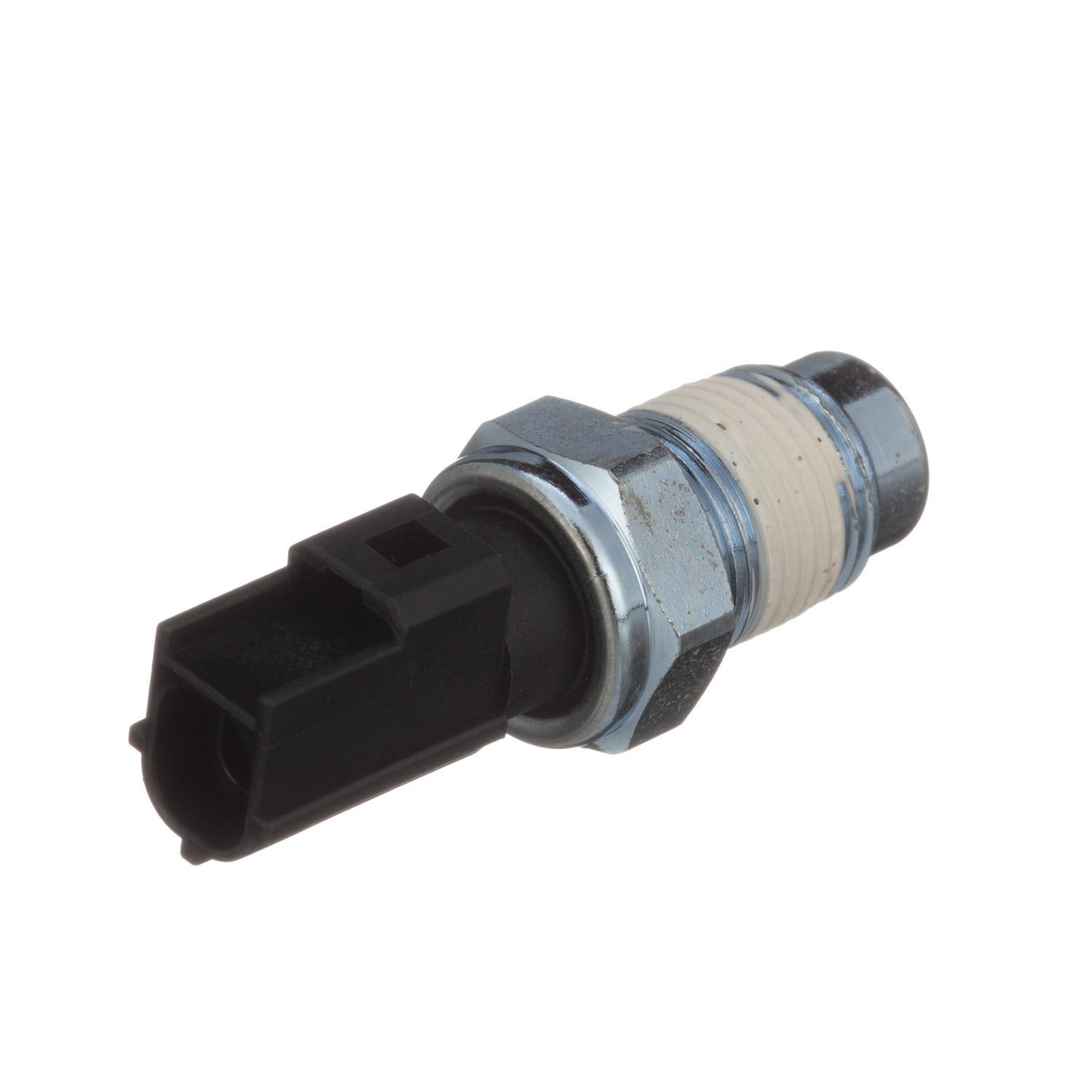 Standard Motor Products PS313 - Engine Oil Pressure Switch Standard Motor Products PS313 Engine Oil Pressure Switch product image 1 of 4