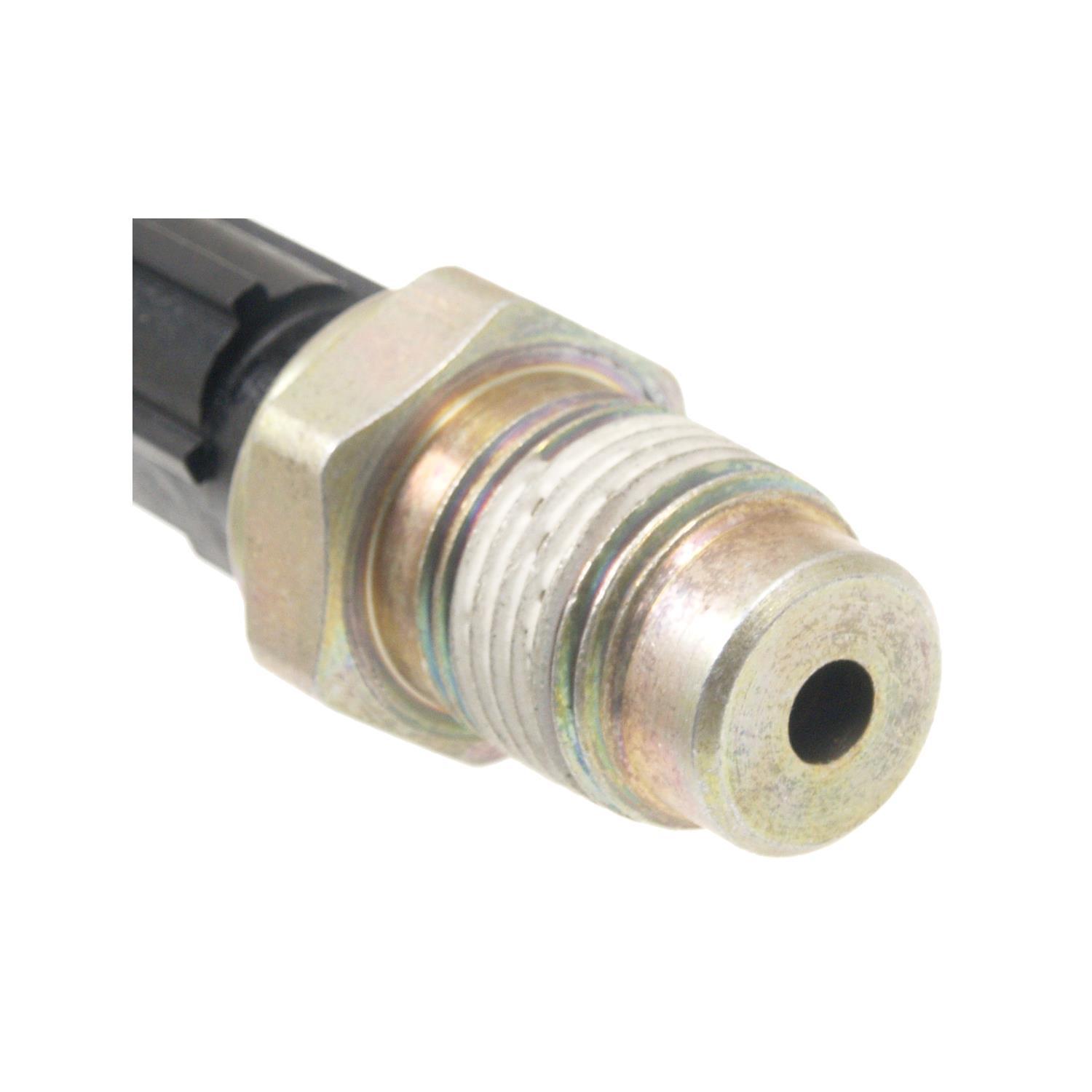 Standard Motor Products PS438 - Engine Oil Pressure Switch Standard Motor Products PS438 Engine Oil Pressure Switch product image 1 of 3