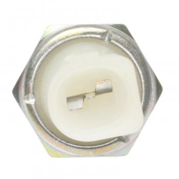 2000 Volkswagen Cabrio Engine Oil Pressure Switch Standard Motor Products PS472 image 3 of 3