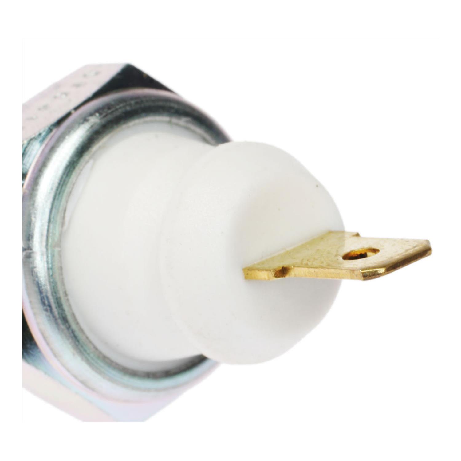 Standard Motor Products PS475 - Engine Oil Pressure Switch Standard Motor Products PS475 Engine Oil Pressure Switch product image 3 of 3