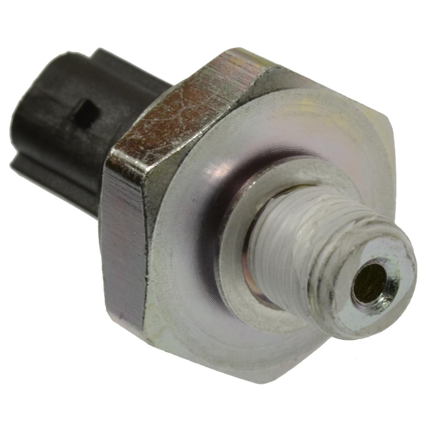 Standard Motor Products PS608 - Engine Oil Pressure Switch Standard Motor Products PS608 Engine Oil Pressure Switch product image 1 of 3