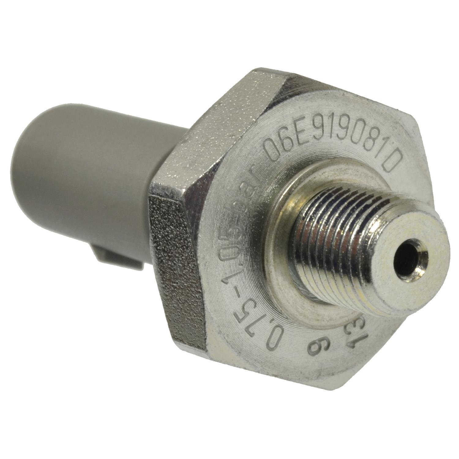 Standard Motor Products PS666 - Engine Oil Pressure Switch Standard Motor Products PS666 Engine Oil Pressure Switch product image 1 of 3