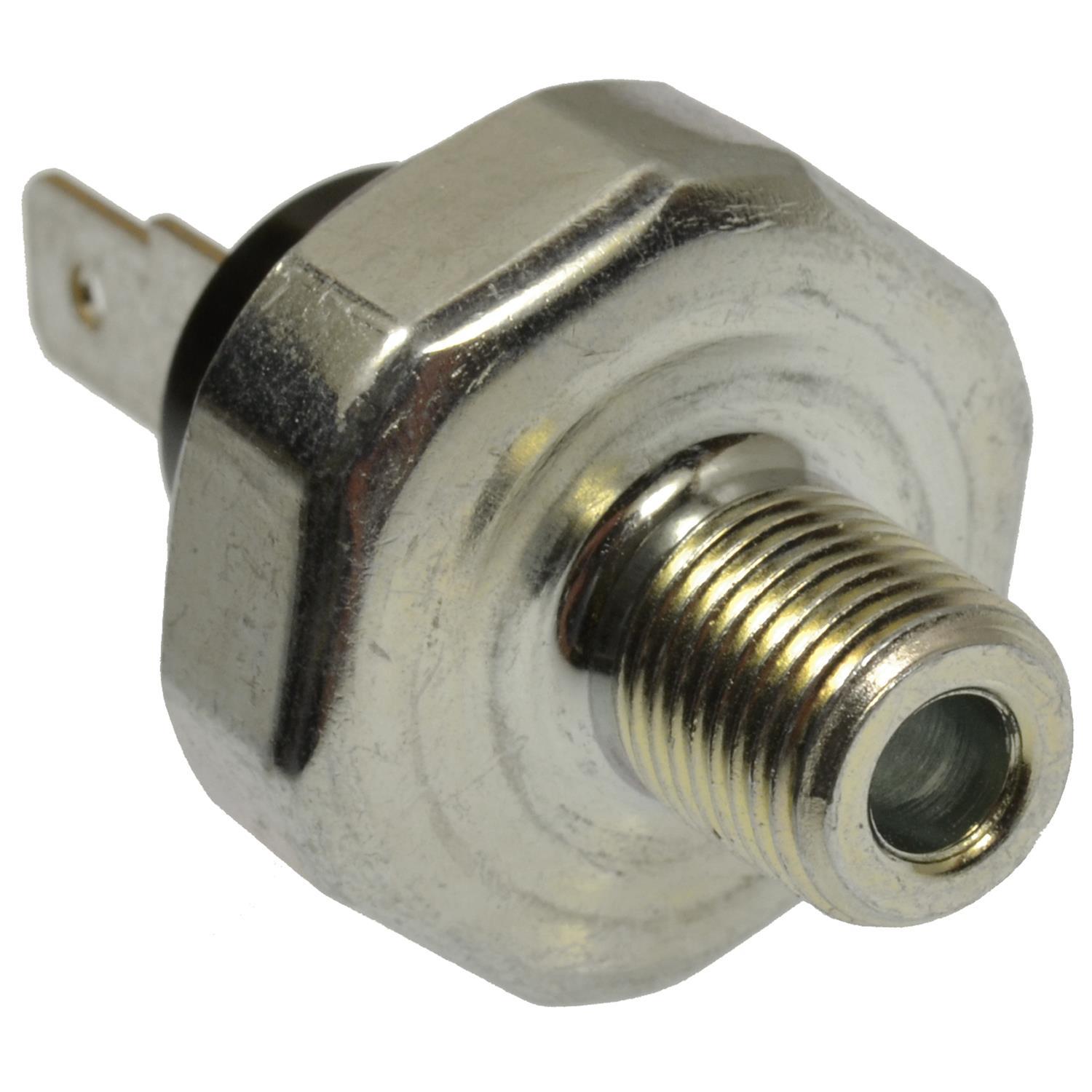 Standard Motor Products PS678 - Engine Oil Pressure Switch Standard Motor Products PS678 Engine Oil Pressure Switch product image 1 of 3