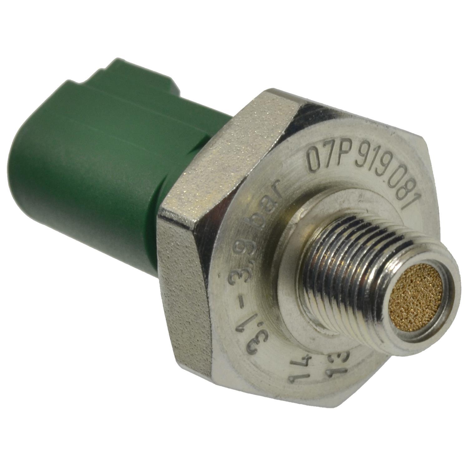 Standard Motor Products PS680 Engine Oil Pressure Switch product image 1 of 3