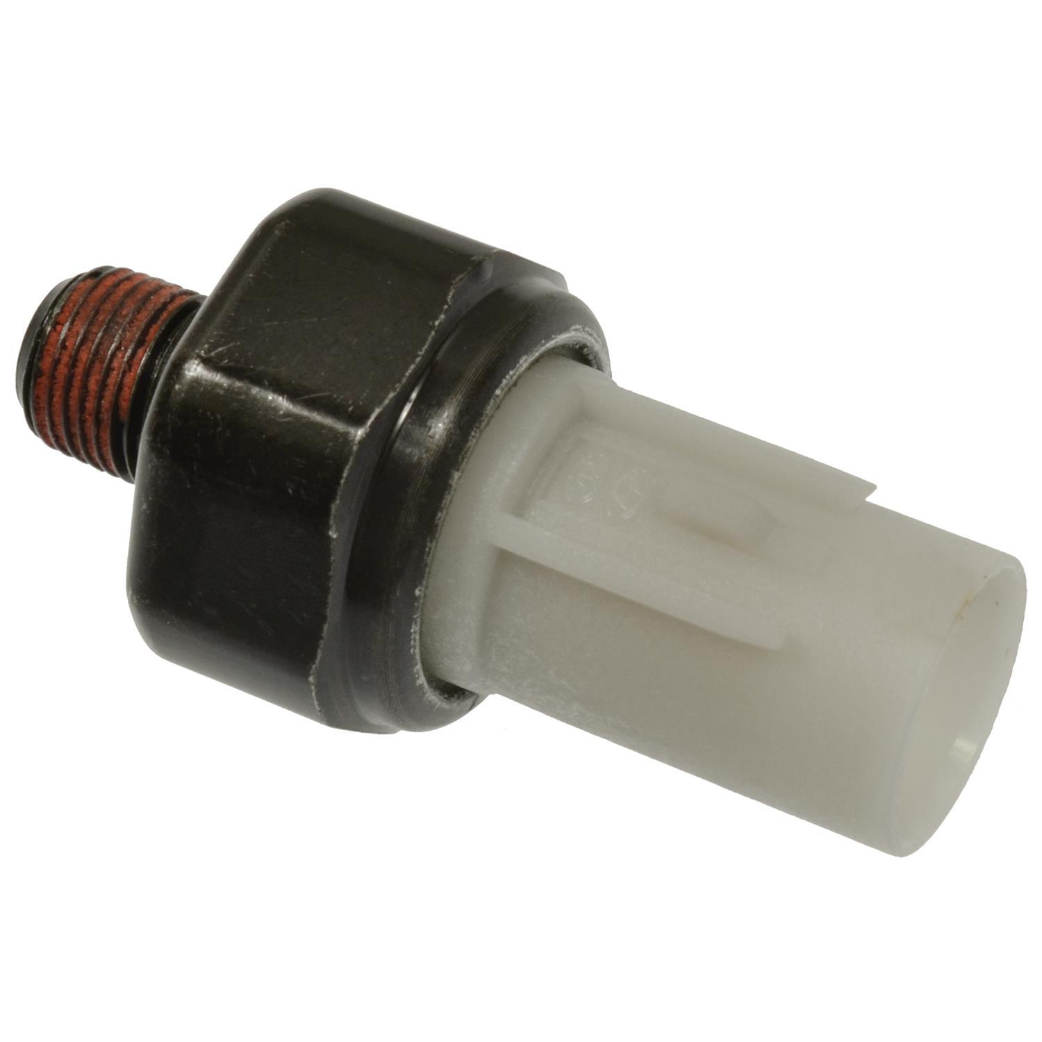 Standard Motor Products PS696 - Engine Oil Pressure Switch Standard Motor Products PS696 Engine Oil Pressure Switch product image 2 of 3