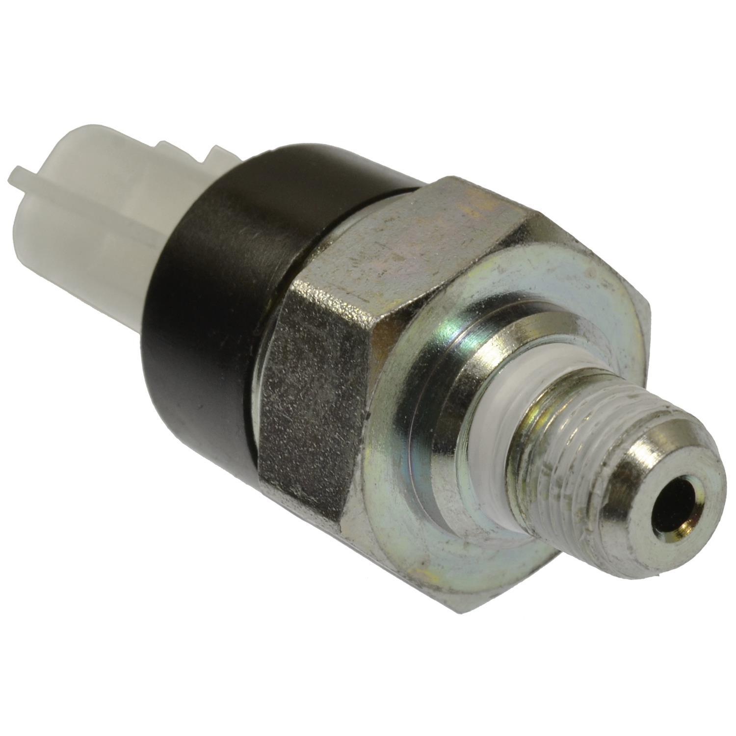 Standard Motor Products PS730 Engine Oil Pressure Switch product image 1 of 3