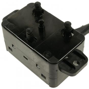 2005 Kia Optima Power Seat Switch Standard Motor Products PSW31 image 1 of 3