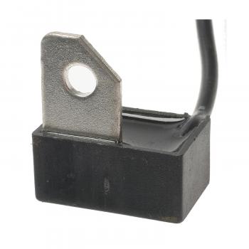 1993 Hyundai Excel Radio Capacitor Standard Motor Products RC24 image 3 of 3