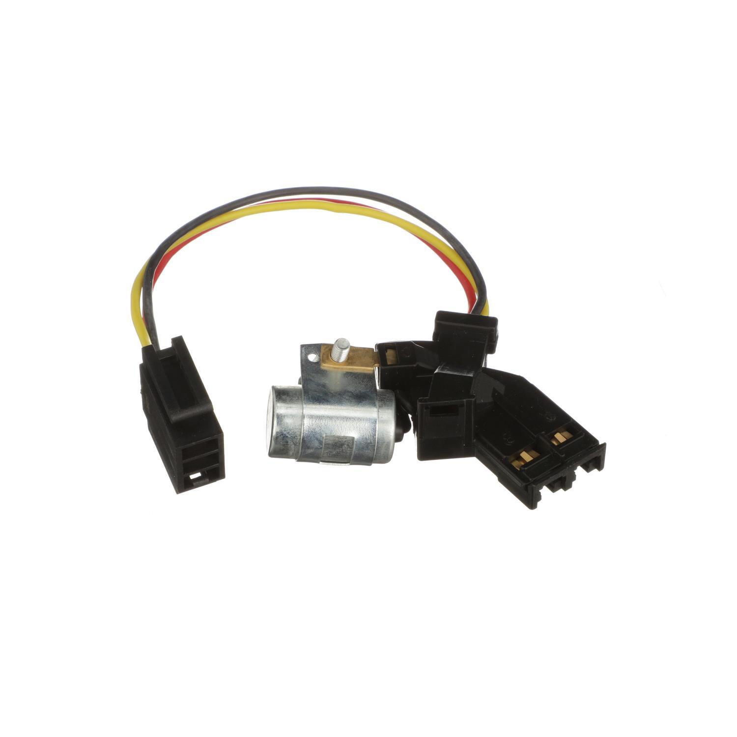 Standard Motor Products RC4 - Radio Capacitor Standard Motor Products RC4 Radio Capacitor product image 3 of 4