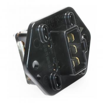 2001 Subaru Legacy HVAC Blower Motor Resistor Standard Motor Products RU468 image 2 of 3