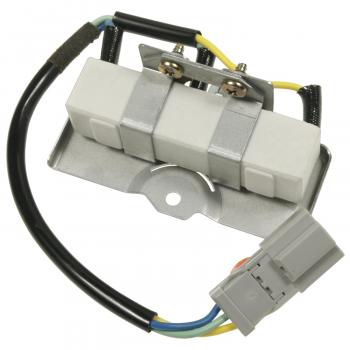 1999 Isuzu Oasis HVAC Blower Motor Resistor Rear Standard Motor Products RU764 image 2 of 3