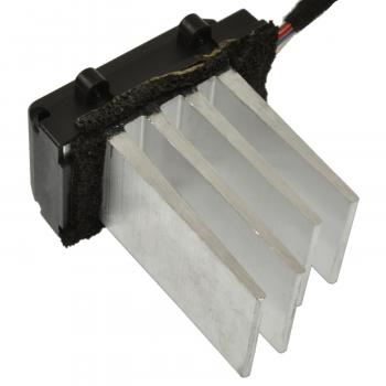 2006 Saab 9-5 HVAC Blower Motor Resistor Standard Motor Products RU904 image 1 of 3