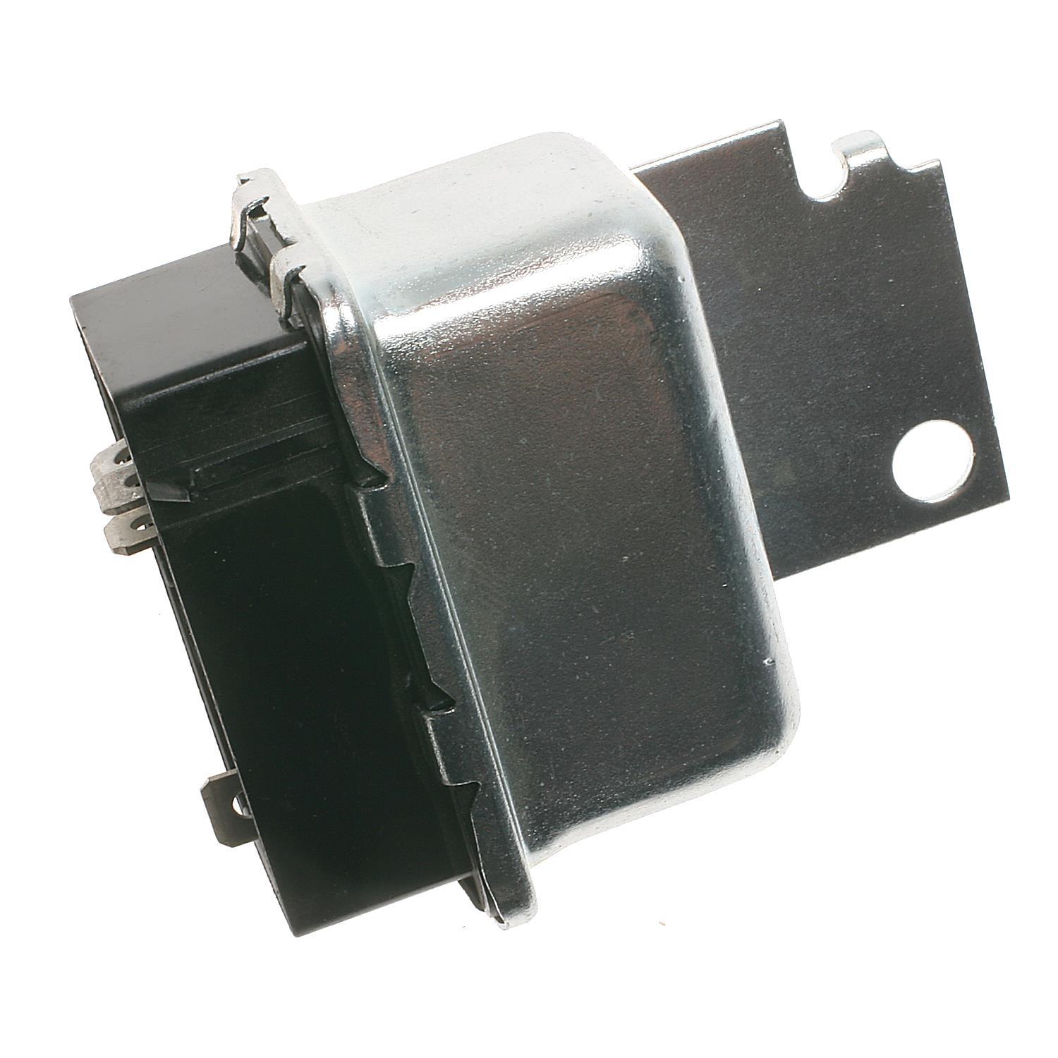 Standard Motor Products RY106 - Engine Cooling Fan Motor Relay Standard Motor Products RY106 Auxiliary Engine Cooling Fan Relay product image 1 of 3