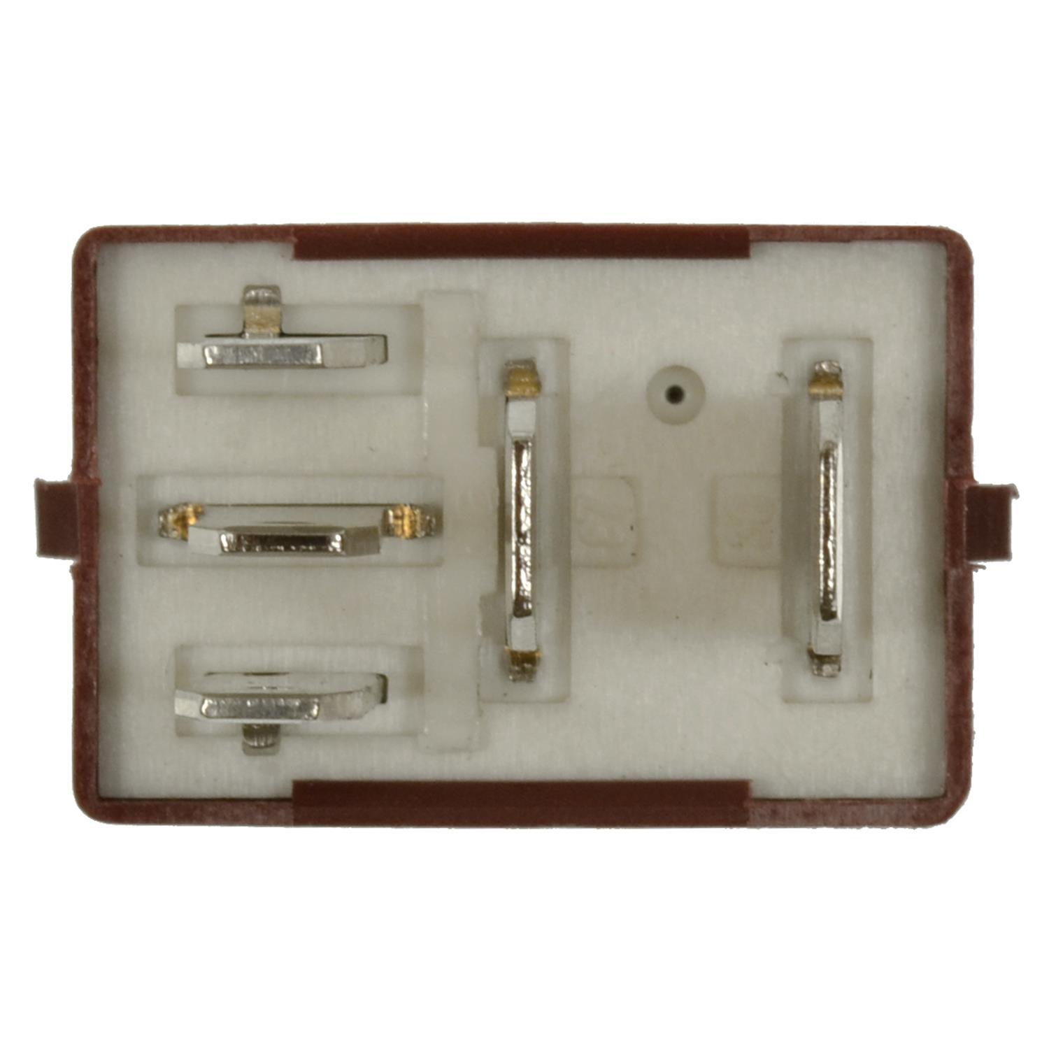 Standard Motor Products RY1070 - A/C Compressor Control Relay Standard Motor Products RY1070 A/C Compressor Control Relay product image 2 of 5