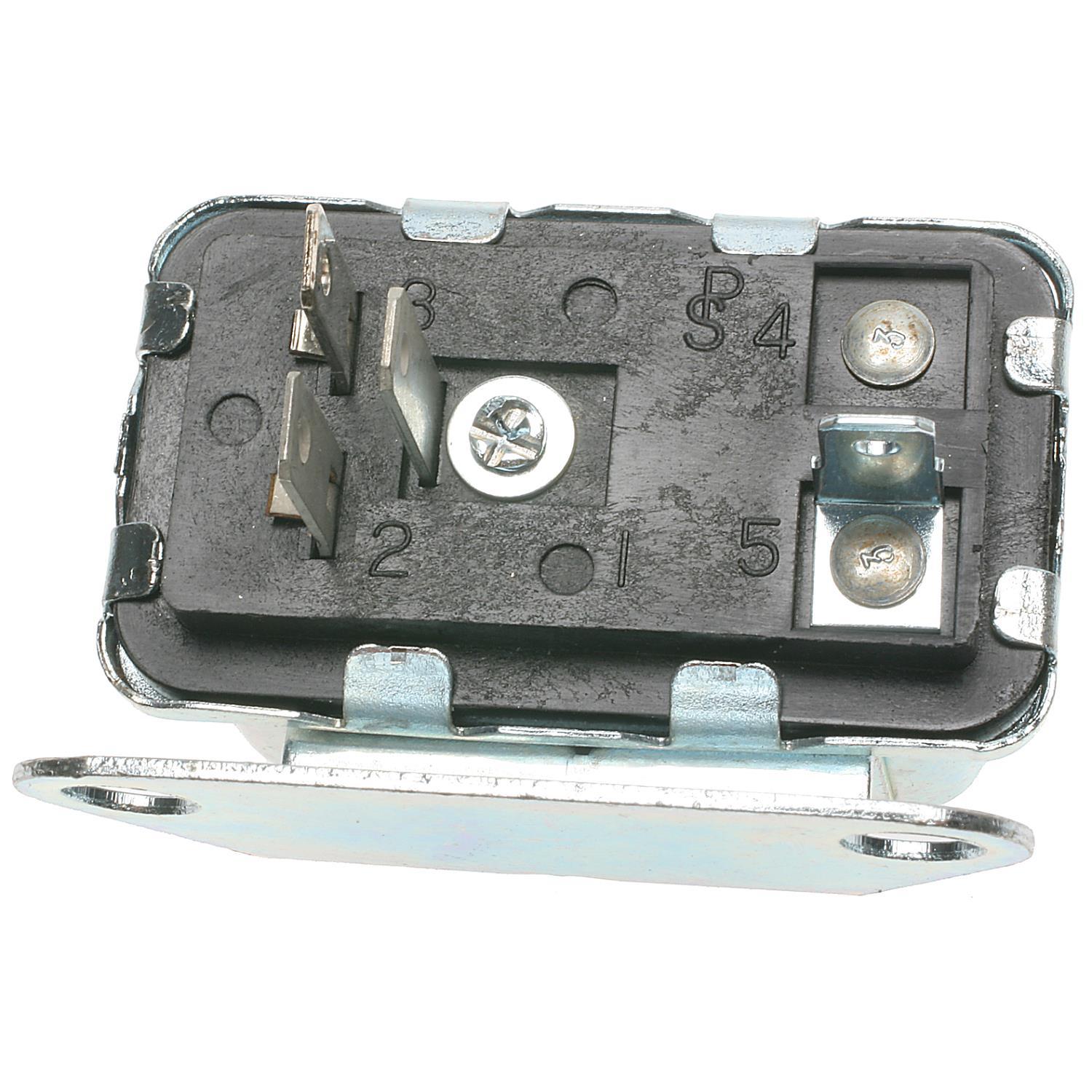 Standard Motor Products RY11 - A/C Compressor Control Relay Standard Motor Products RY11 A/C Compressor Control Relay product image 2 of 3