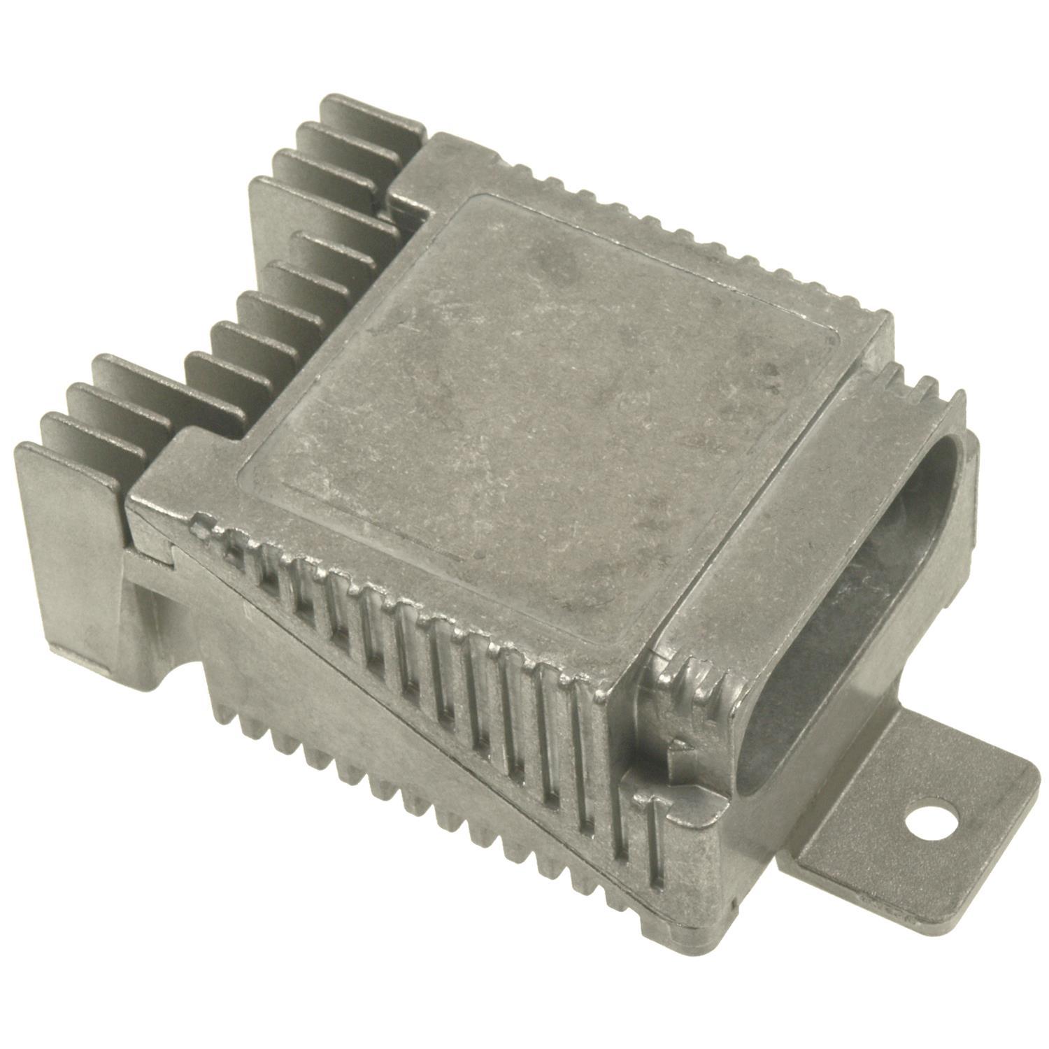 Standard Motor Products RY1519 - Engine Cooling Fan Module Standard Motor Products RY1519 Engine Cooling Fan Module product image 2 of 3
