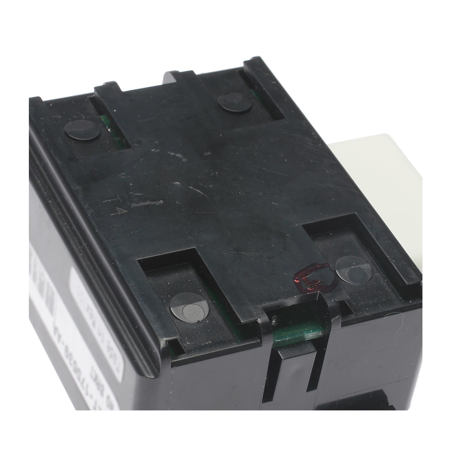 Standard Motor Products RY1541 - Wiper Motor Pulse Board Module Standard Motor Products RY1541 Windshield Wiper Motor Relay product image 3 of 3