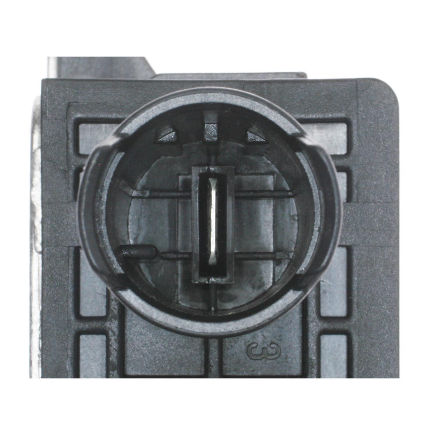 Standard Motor Products RY1556 - Diesel Glow Plug Controller Standard Motor Products RY1556 Diesel Glow Plug Controller product image 2 of 4