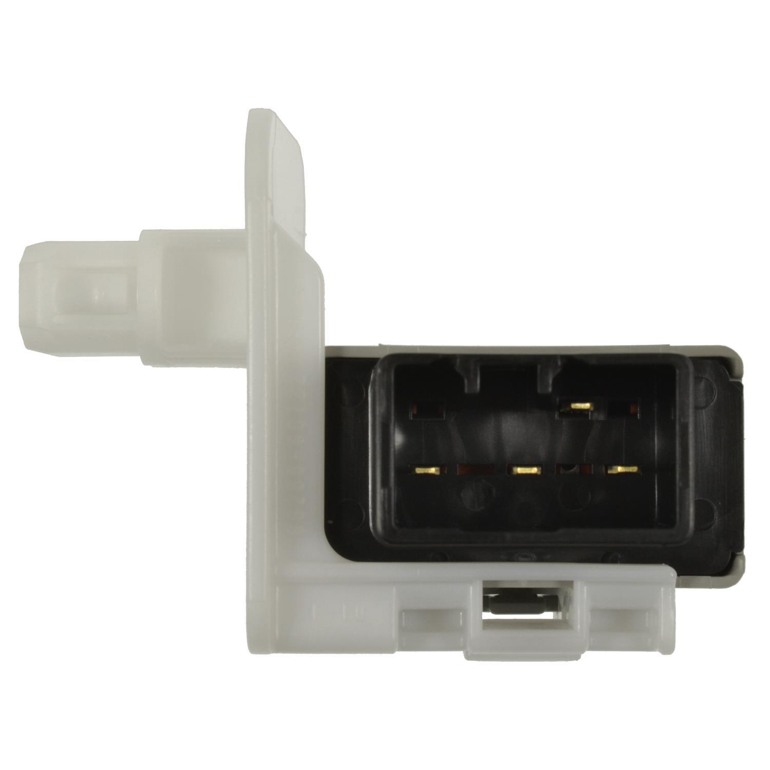 Standard Motor Products RY1639 - Brake Light Relay Standard Motor Products RY1639 Brake Light Relay product image 3 of 3