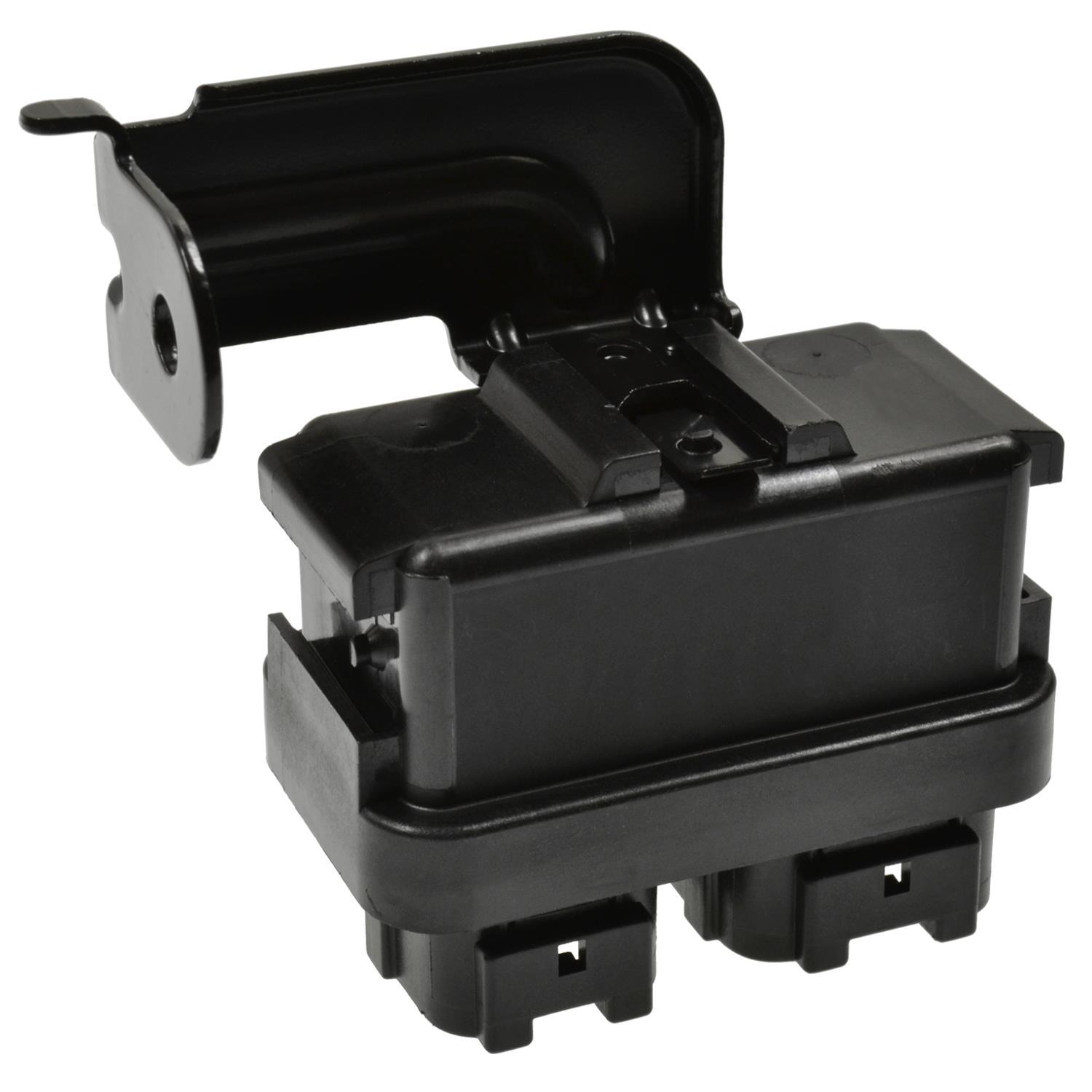 Standard Motor Products RY1695 - Daytime Running Light Relay Standard Motor Products RY1695 Daytime Running Light Relay product image 2 of 3