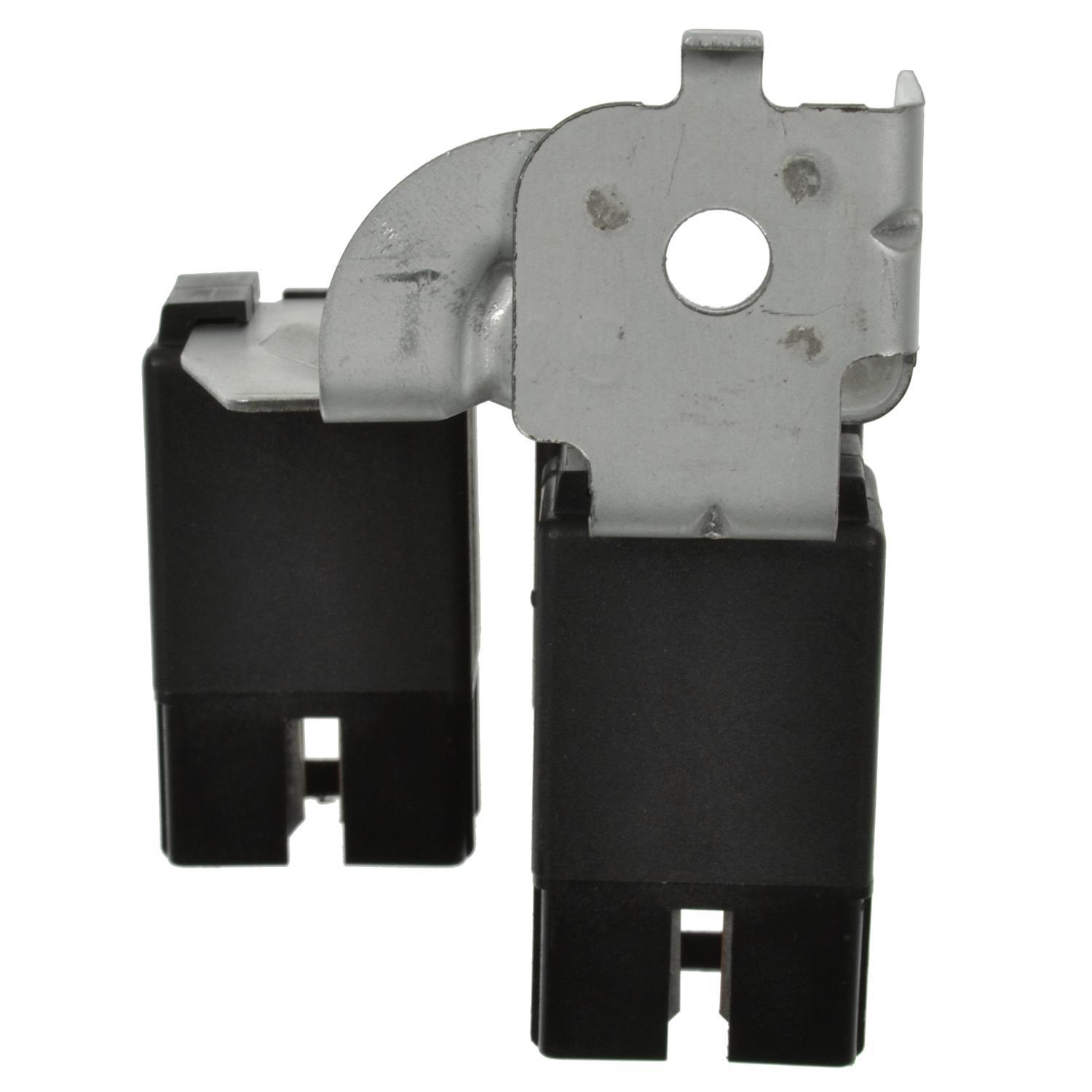 Standard Motor Products RY1698 Fuel Injection Relay product image 1 of 3