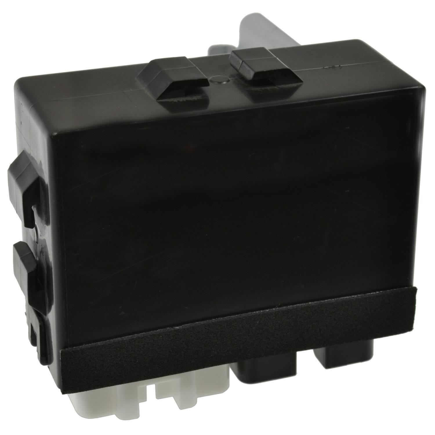 Standard Motor Products RY1699 - Daytime Running Light Relay Standard Motor Products RY1699 Daytime Running Light Relay product image 2 of 3