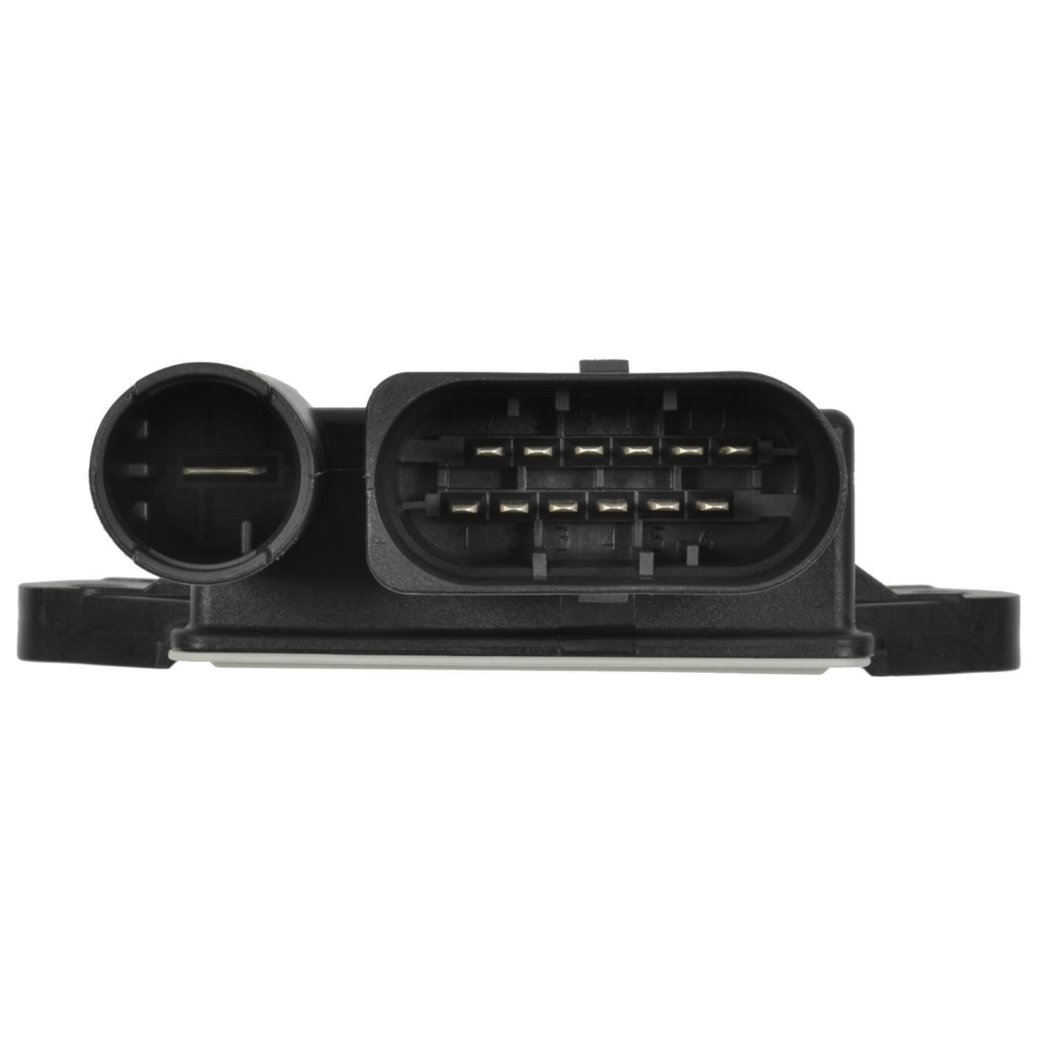 Standard Motor Products RY1724 - Diesel Glow Plug Controller Standard Motor Products RY1724 Diesel Glow Plug Controller product image 3 of 3