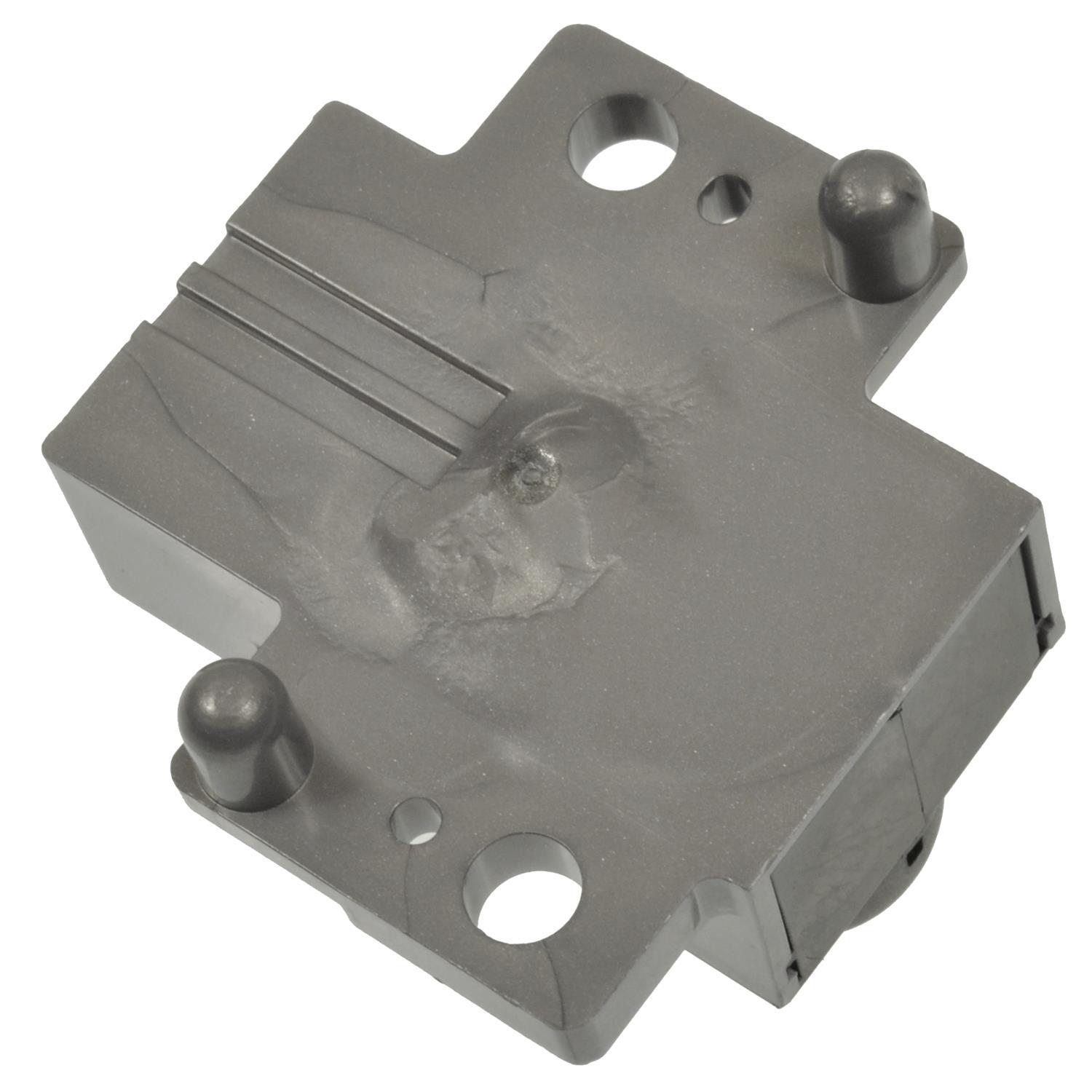 Standard Motor Products RY1771 Automatic Headlight Control Relay product image 1 of 3