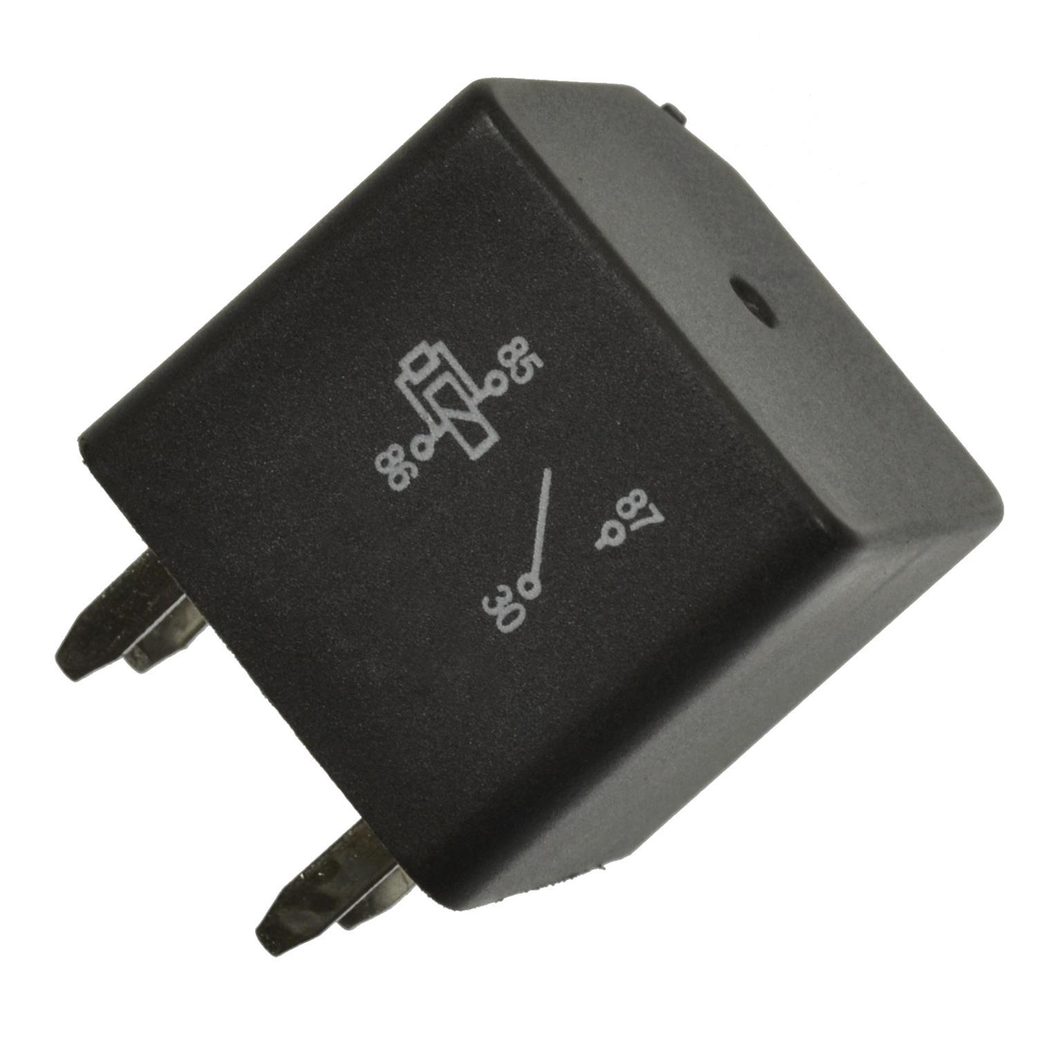 Standard Motor Products RY1804 Auxiliary Heater Relay product image 1 of 3
