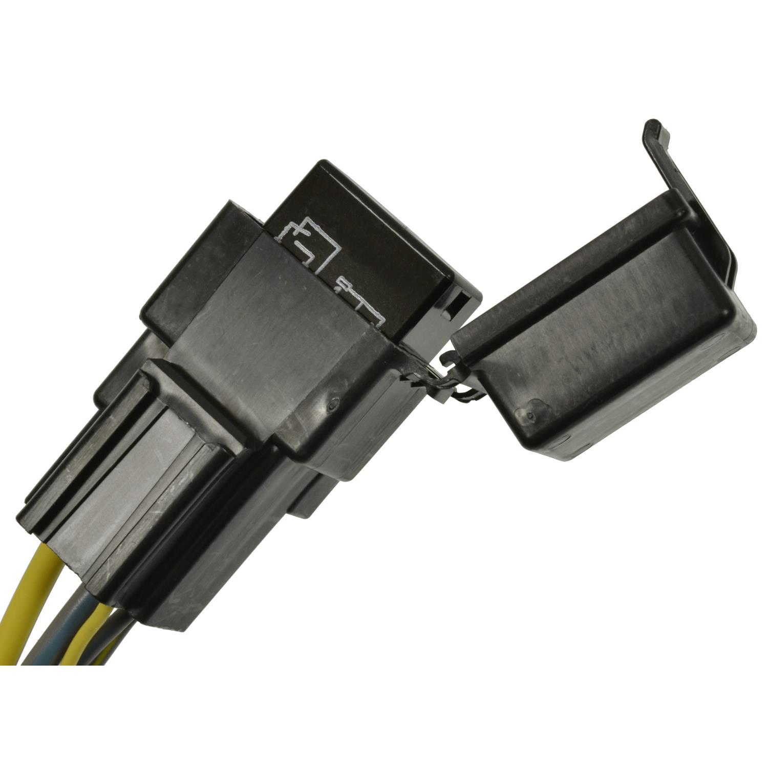 Standard Motor Products RY1809 - Door Lock Relay Standard Motor Products RY1809 Door Lock Relay product image 1 of 3