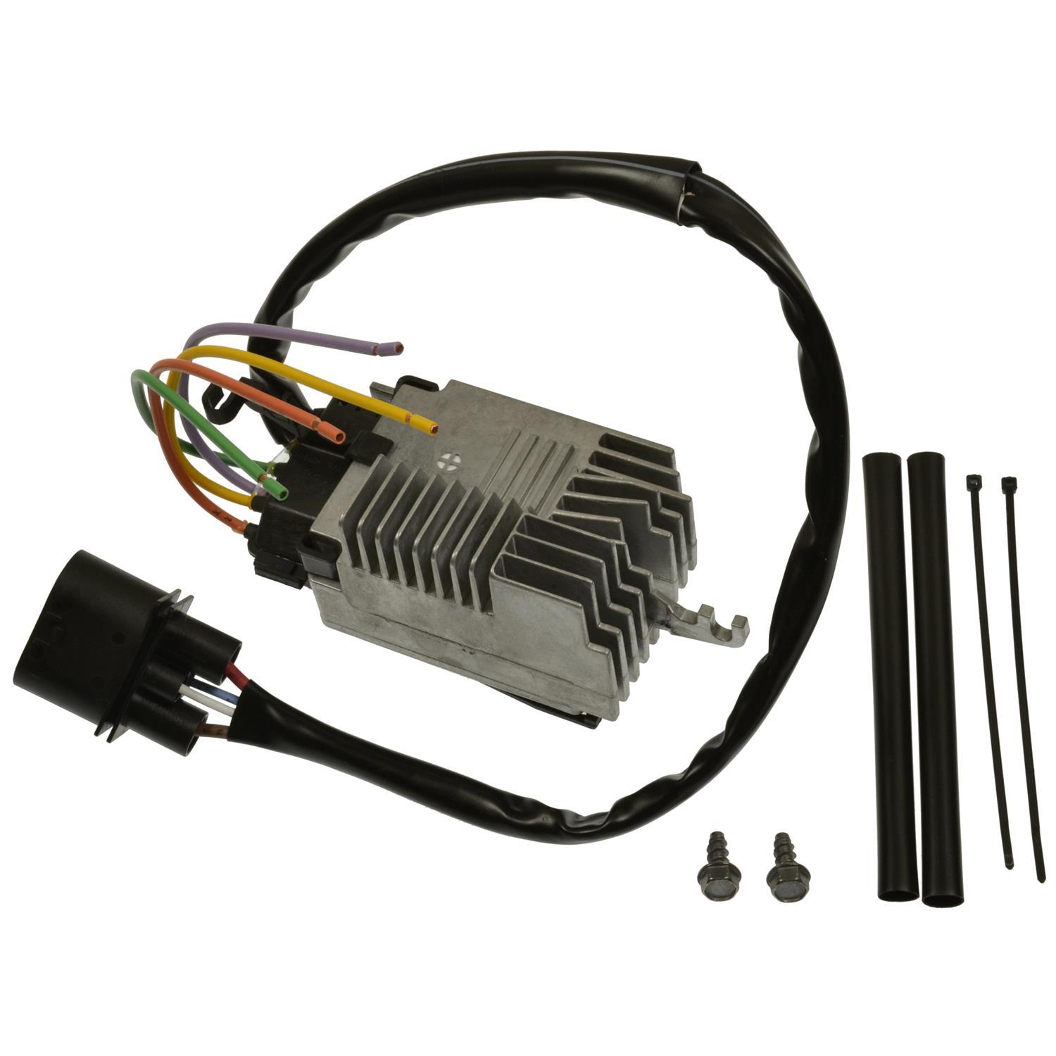 Standard Motor Products RY1940 - Engine Cooling Fan Module Standard Motor Products RY1940 Engine Cooling Fan Module product image 1 of 3