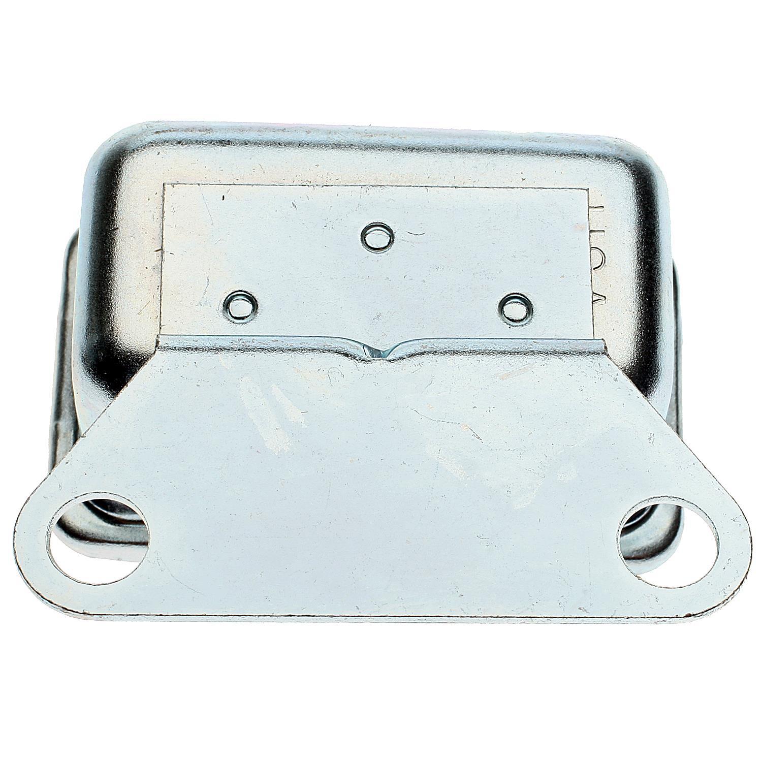 Standard Motor Products RY20 - A/C Compressor Control Relay Standard Motor Products RY20 A/C Clutch Relay product image 3 of 4