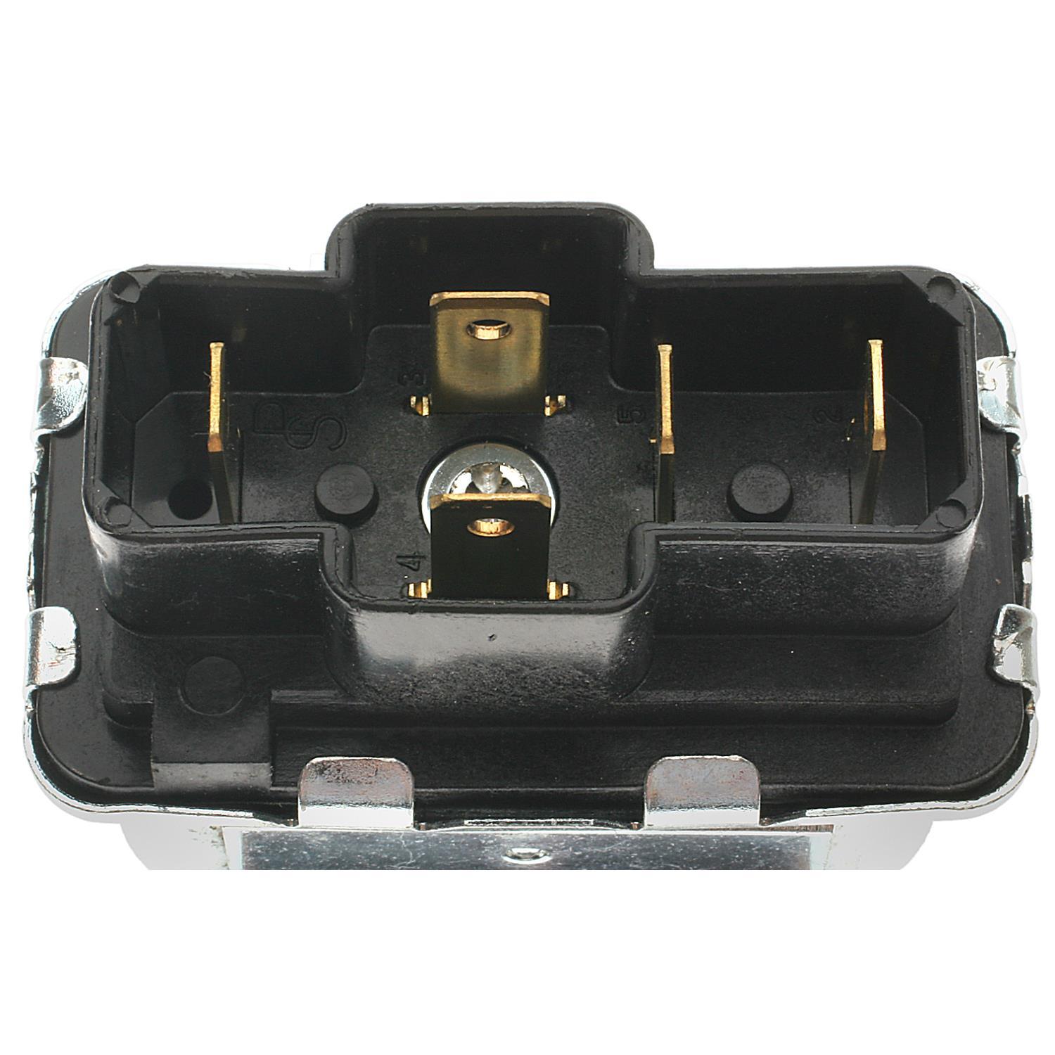 Standard Motor Products RY22 - A/C Compressor Control Relay Standard Motor Products RY22 A/C Compressor Control Relay product image 2 of 4