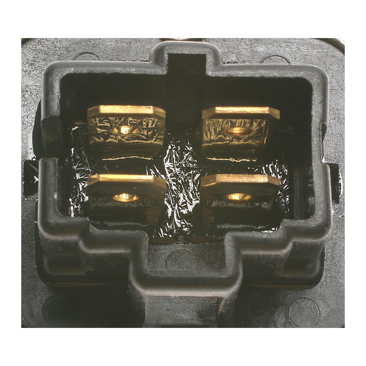 Standard Motor Products RY408 - Horn Relay Standard Motor Products RY408 Accessory Power Relay product image 2 of 3