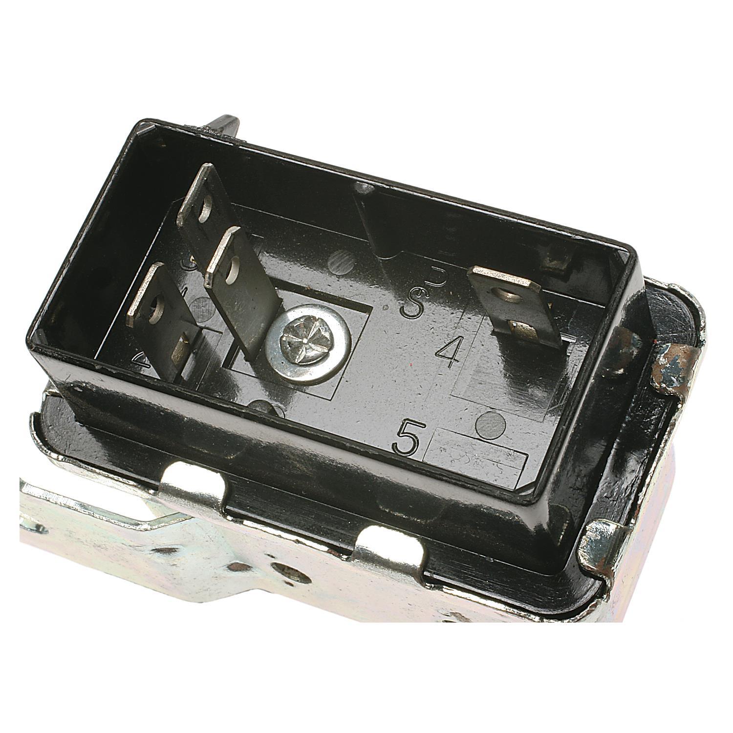 Standard Motor Products RY72 - Fog Light Relay Standard Motor Products RY72 Auxiliary Engine Cooling Fan Relay product image 2 of 3