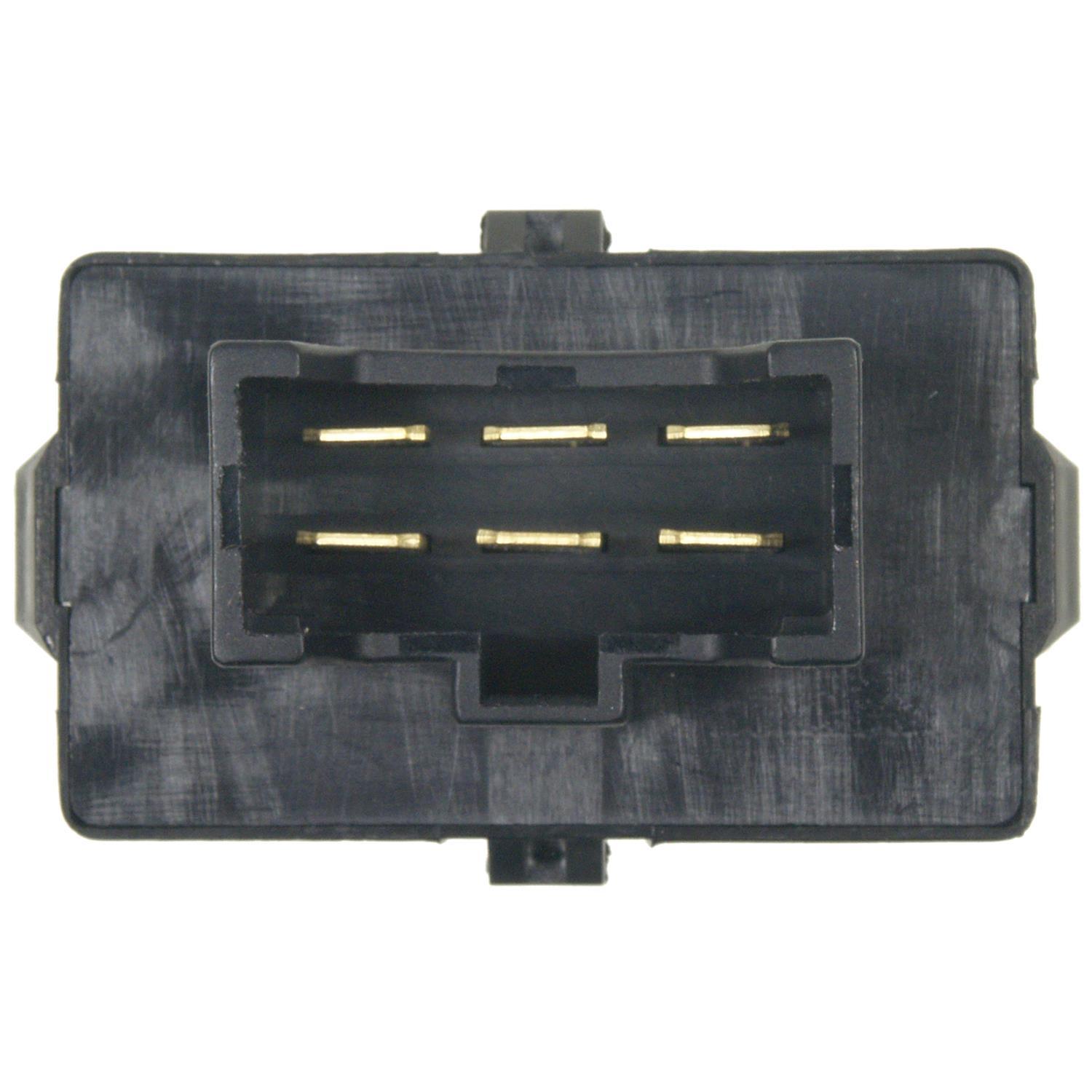 Standard Motor Products RY723 - Hazard Warning and Turn Signal Flasher Standard Motor Products RY723 Hazard Warning and Turn Signal Flasher product image 1 of 3