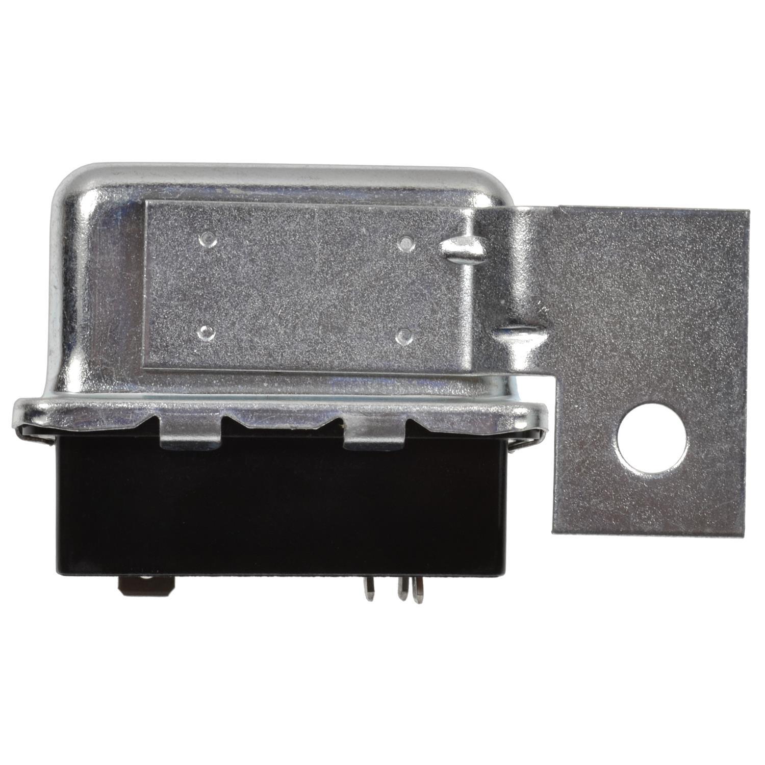Standard Motor Products RY74 - A/C Compressor Control Relay Standard Motor Products RY74 A/C Clutch Relay product image 1 of 3