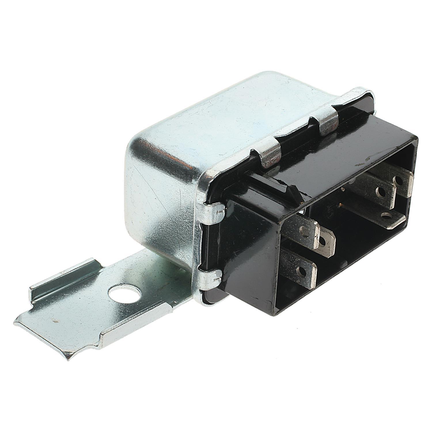 Standard Motor Products RY79 Auxiliary Engine Cooling Fan Relay product image 1 of 3