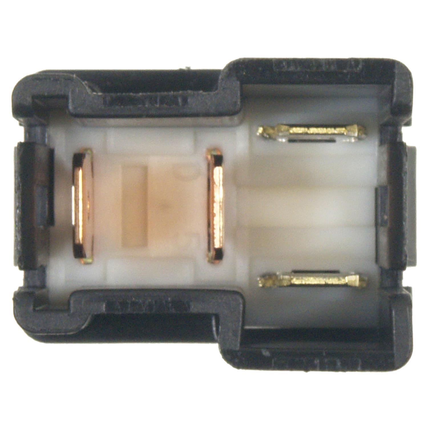 Standard Motor Products RY817 - Fuel Pump Relay Standard Motor Products RY817 A/C Compressor Control Relay product image 1 of 3