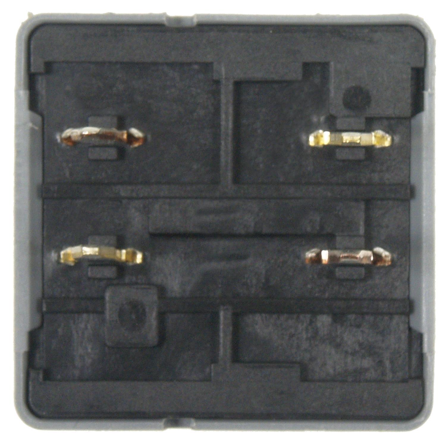 Standard Motor Products RY821 - Headlight Relay Standard Motor Products RY821 Fuel Pump Relay product image 1 of 3