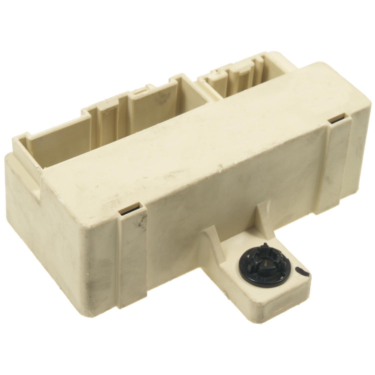 Standard Motor Products RY906 - A/C Compressor Control Relay Standard Motor Products RY906 A/C Compressor Control Relay product image 3 of 3