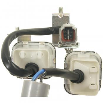 1990 Toyota Supra A/C Condenser Fan Motor Relay Standard Motor Products RY910 image 1 of 3