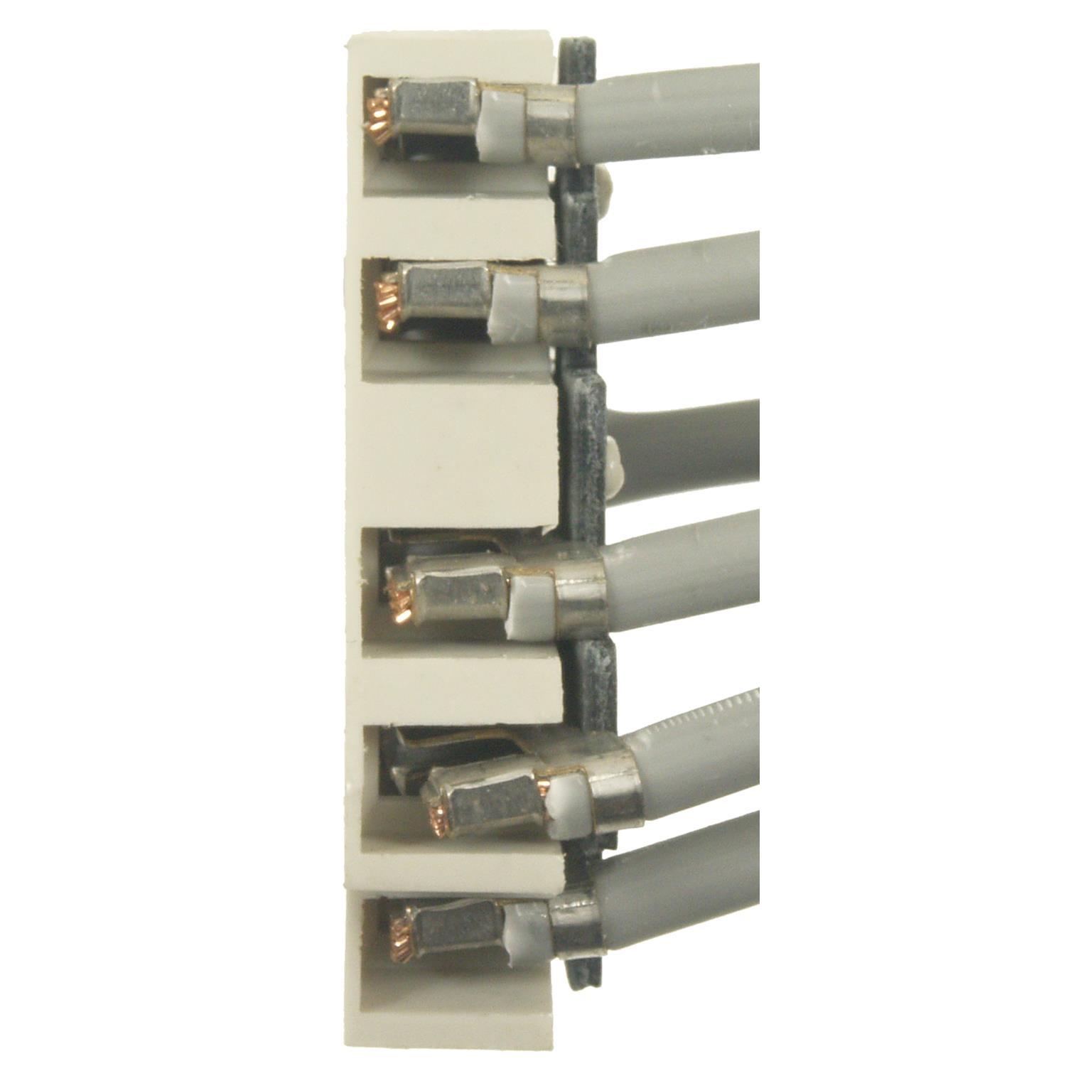 Standard Motor Products S1140 - Power Window Switch Connector Standard Motor Products S1140 Power Window Switch Connector product image 3 of 3