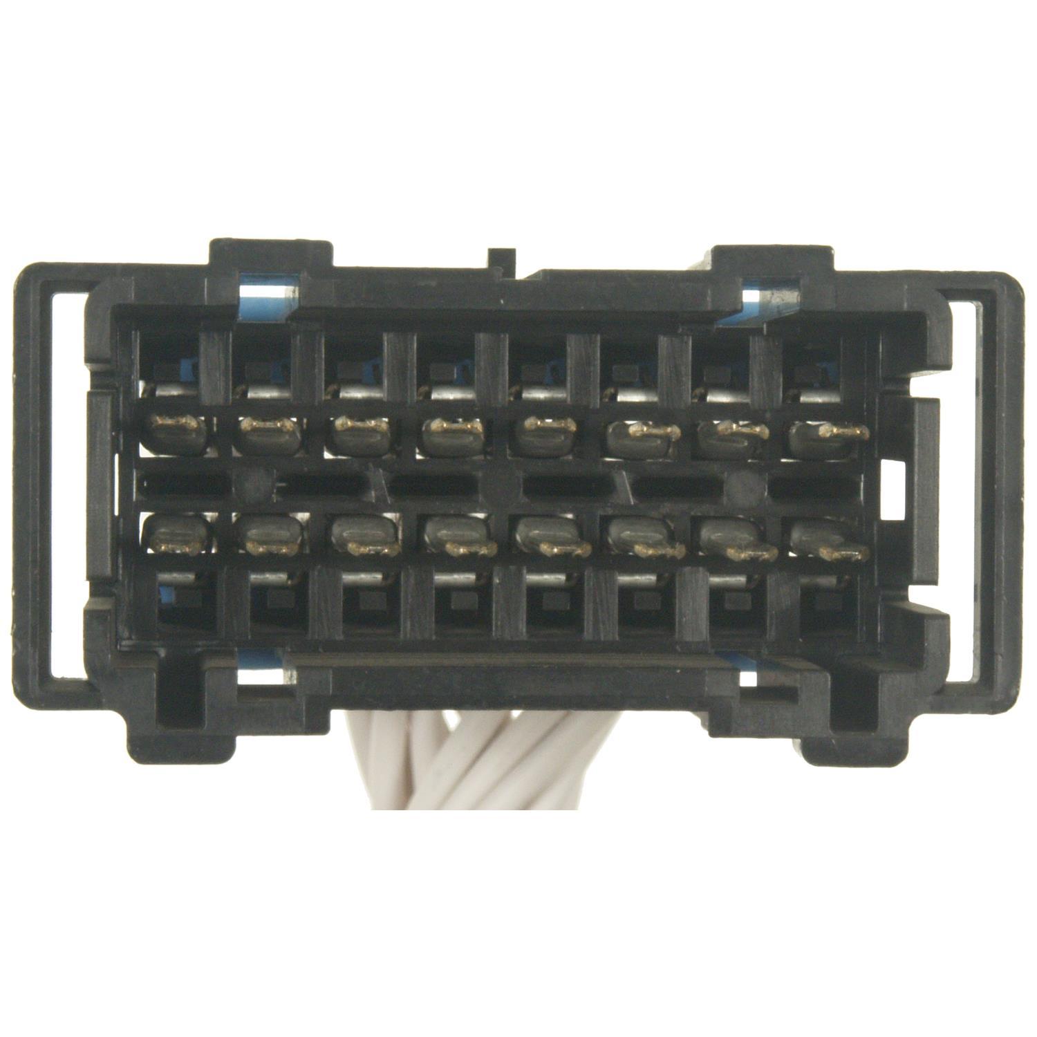 Standard Motor Products S1231 - Body Wiring Harness Connector Standard Motor Products S1231 Body Wiring Harness Connector product image 1 of 3