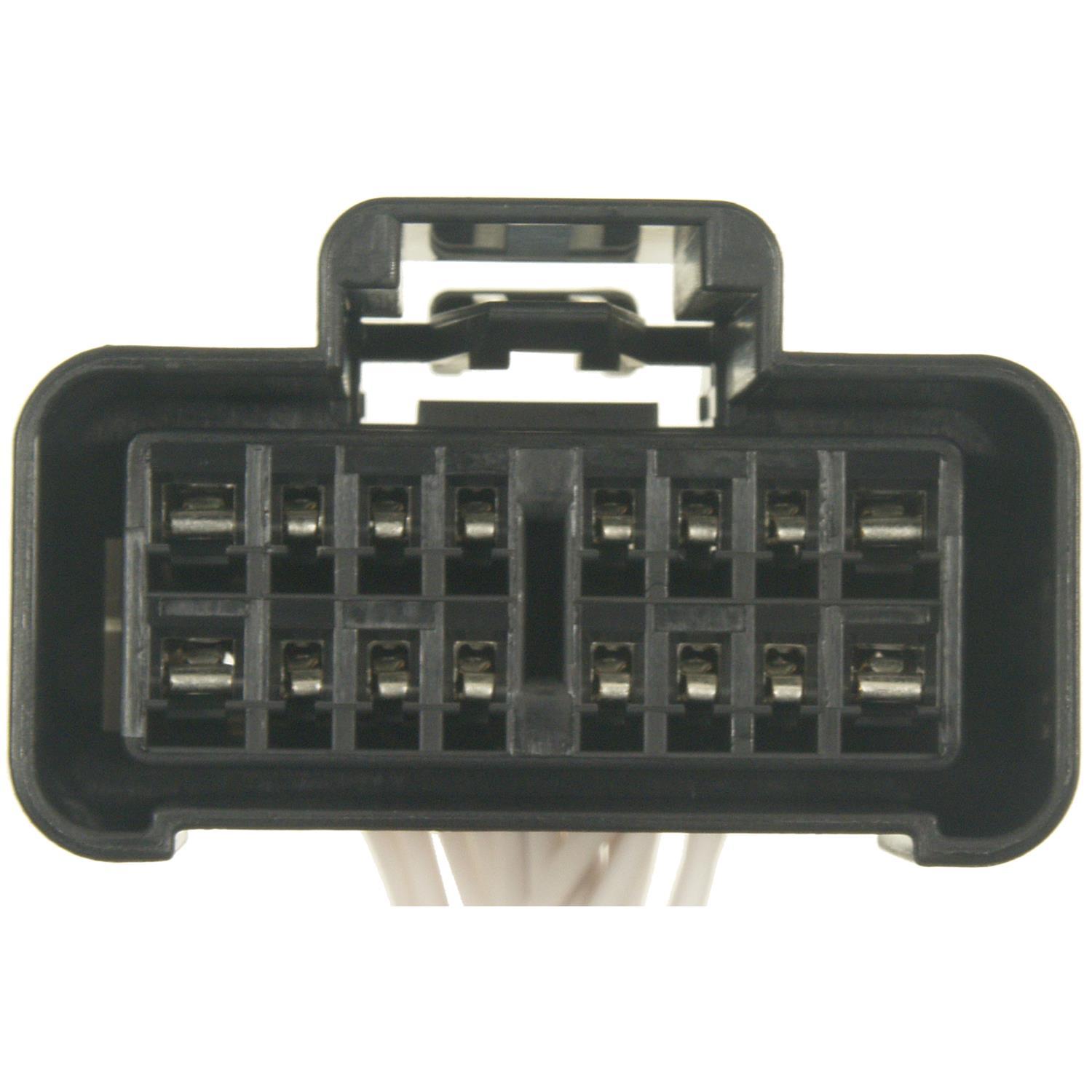 Standard Motor Products S1359 - Radio Power Connector Standard Motor Products S1359 Air Bag Module Connector product image 1 of 3