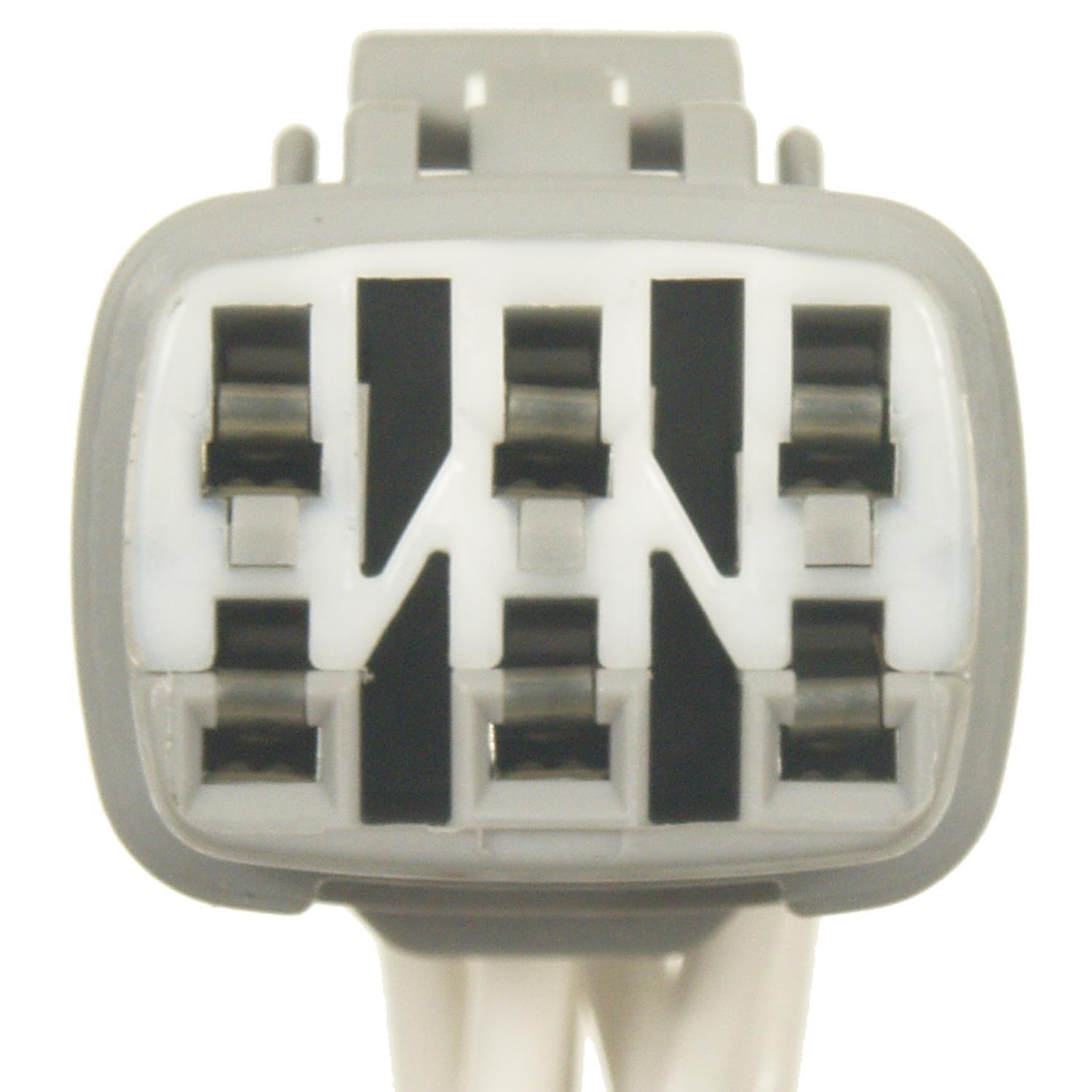 Standard Motor Products S1413 - Brake / Tail / Turn Signal Light Connector Standard Motor Products S1413 Brake / Tail / Turn Signal Light Connector product image 1 of 3